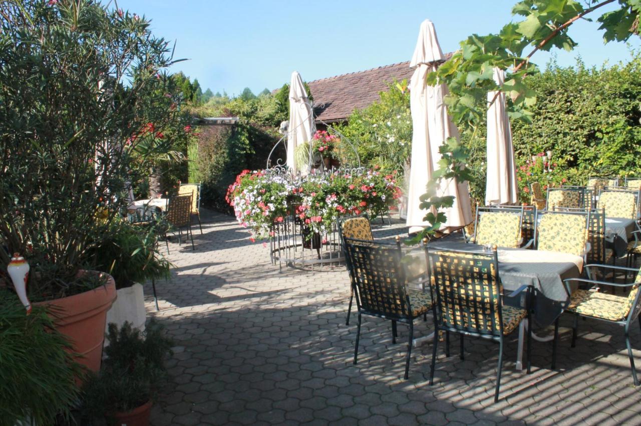 באד וולטרסדורף Landhotel Erhardt מראה חיצוני תמונה