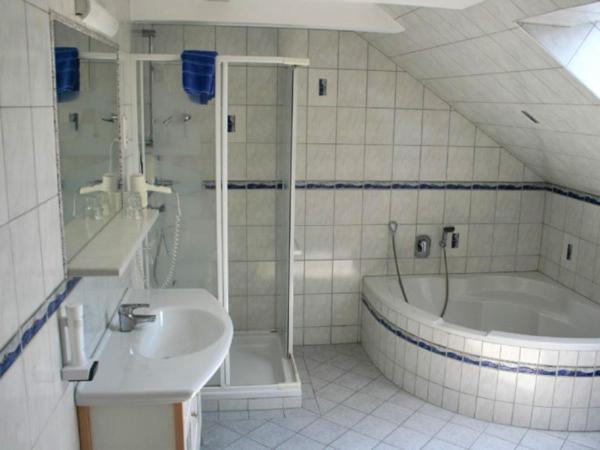 באד וולטרסדורף Landhotel Erhardt מראה חיצוני תמונה